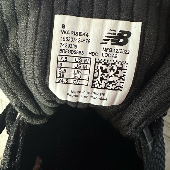 ♥️ New Balance Fresh Foam Tennis Shoe - Picture 9 of 9